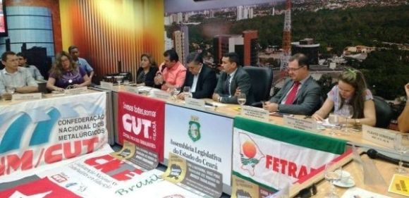 Encontro com ex-ministro contou com organizações da Frente Brasil Popular do Ceará