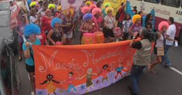 Pará: manifestação bem-humorada em Belém