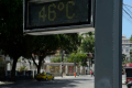 Aumentam denúncias de trabalho sob calor extremo. Saiba seus direitos e cuidados