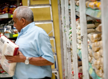 Natal Sem Fome do Sindmetau arrecadará cestas básicas para famílias do Santa Tereza