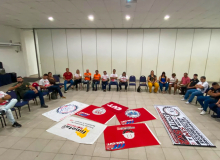 Encontro da CNM/CUT debate futuro do setor eletroeletrônico e defesa do emprego