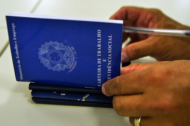 Doenças afastaram 4,1 milhões de trabalhadores de suas funções em 2025