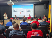 Indústria automotiva mobiliza trabalhadores em debate nacional estratégico no ES