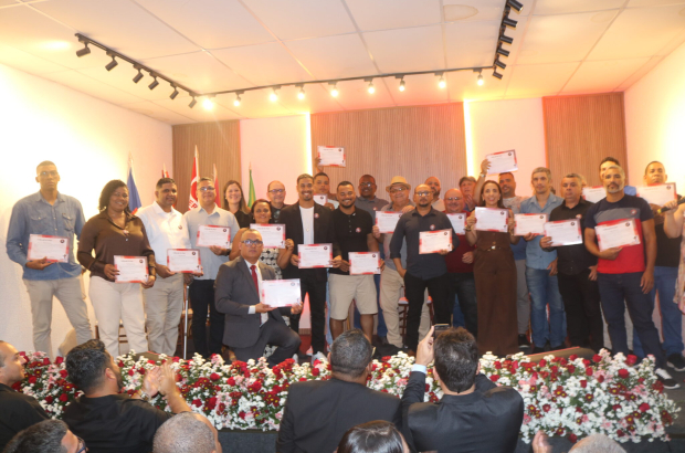 Nova diretoria do Sindmetal-PE assume com compromisso e união em noite de celebração