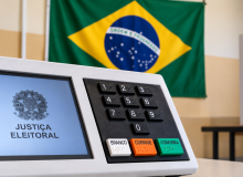 Quem faltou ao 1º turno pode votar no 2º e deve justificar ausência