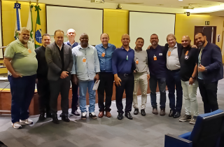 CNM/CUT participa de negociação nacional dos trabalhadores paradeiros da Petrobras