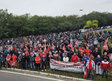 Em SP, trabalhadores esperam propostas patronais da campanha salarial até dia 23