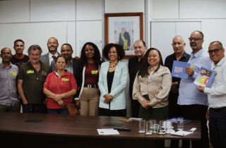 Ministério da Igualdade Racial e CNM/CUT firmam parceria contra racismo no trabalho